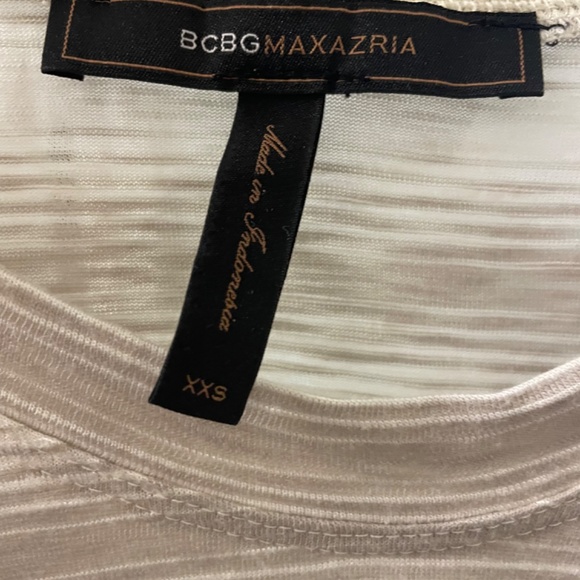 BCBGMAXAZRIA Striped Flowy Top - Size XXS - Picture 4 of 5